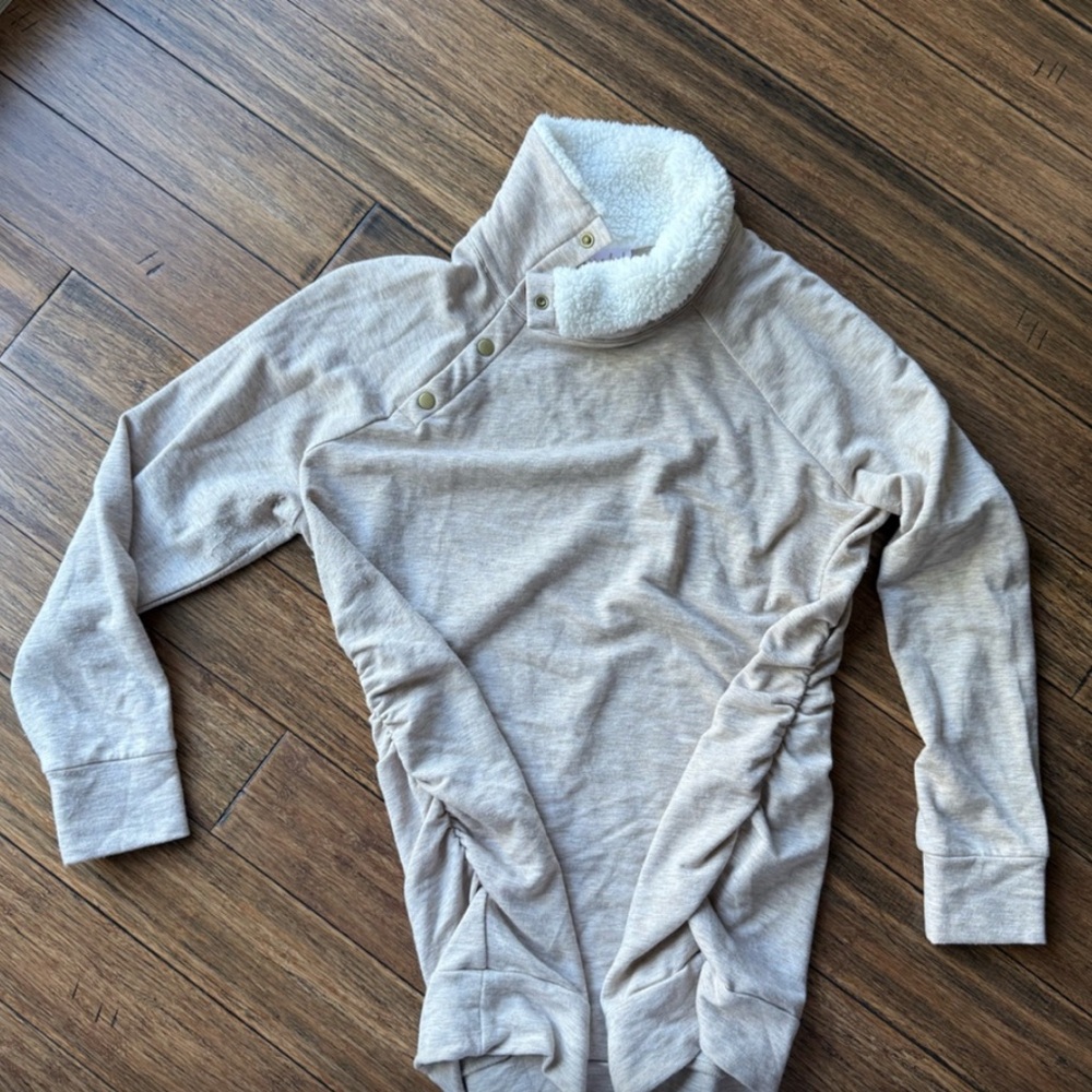 5/$25 Isabel Maternity by Ingrid & Isabel Cream Cowl Neck Sweater